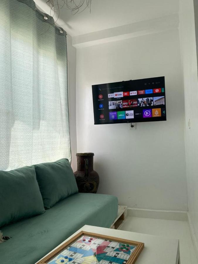 Appartement A Ksar Sghir En Face Du Terminal Passagers De Ferry Port Tanger Med Екстер'єр фото